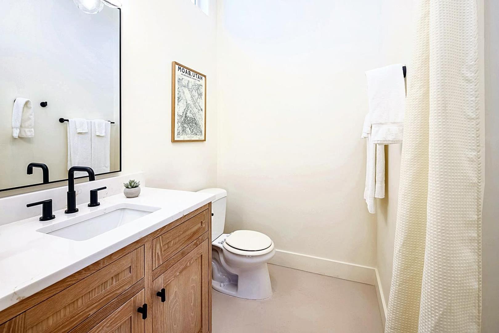 Downtown Kokopelli West 3 - Newly Remodeled Stylish Studio 모아브 외부 사진
